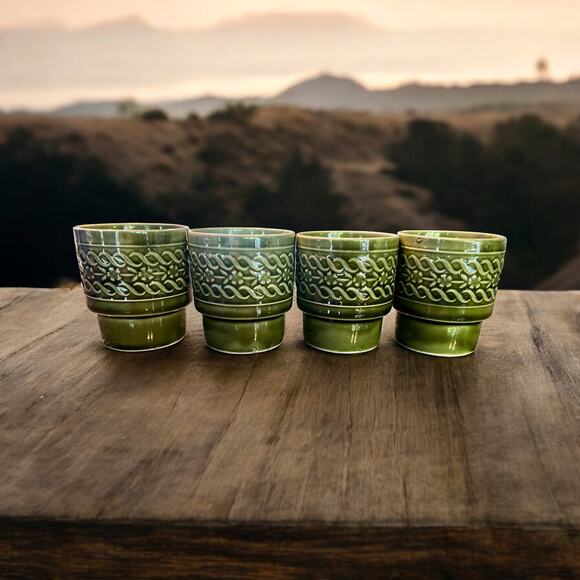 Vintage Japan Stacking Mugs w Chrome Holder-Avocado Green Retro-Midcentury-MCM - Picture 2 of 12